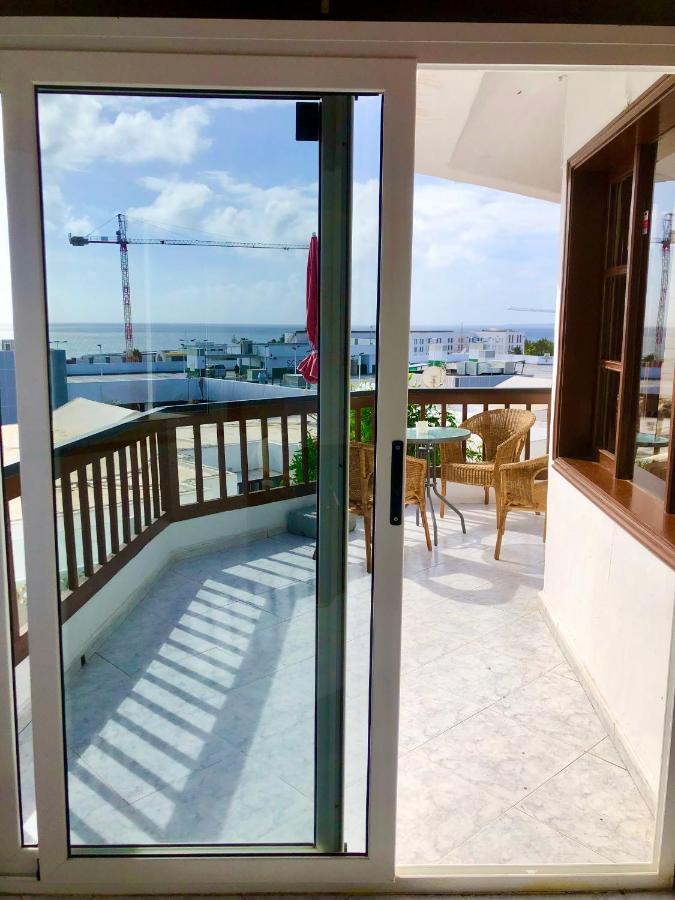Tinguaton Sea View Hermoso Y Amplio Apto Con Vistas Al Mar Apartment Puerto del Carmen  Exterior photo
